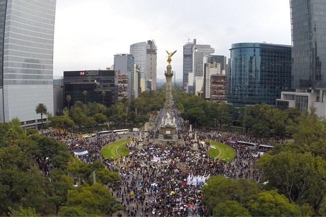 Sin incidentes de consideraciÃ³n manifestaciones con destino al ZÃ³calo