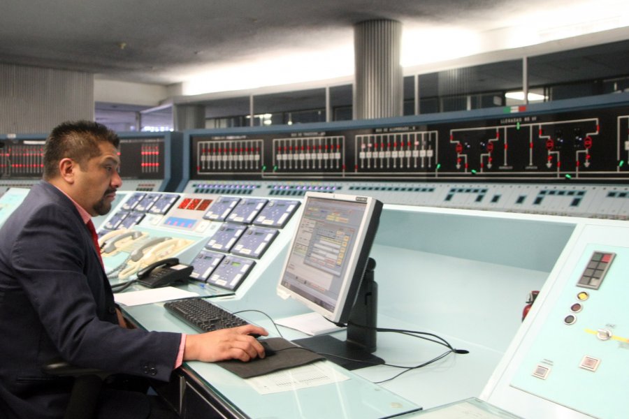 Mejora funcionamiento eléctrico del Metro con 86 nuevos interruptores