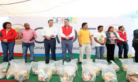 ENTREGA DIF NAUCALPAN LA CANASTA MEXIQUENSE A 2 MIL FAMILIAS