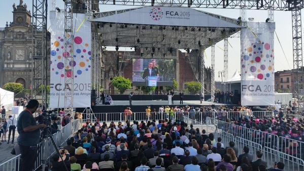 Con un llamado por la paz mundial inicia Feria de las Culturas Amigas 2015