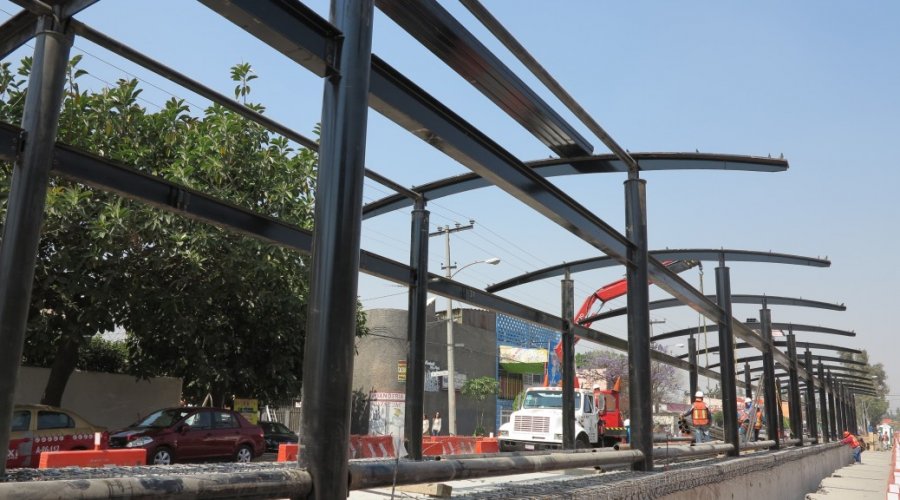 Avanza construcción de Línea 6 de Metrobús