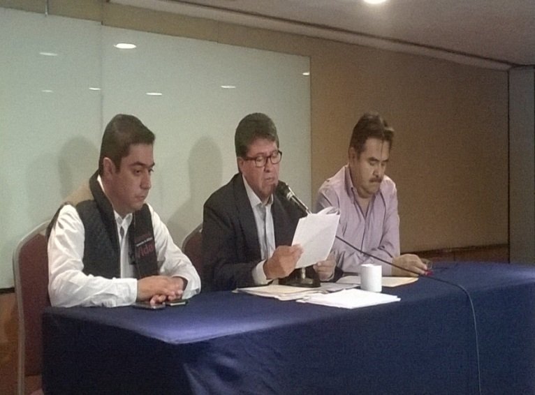 RICARDO MONREAL INTERPONDRÁ UNA DENUNCIA POR DAÑO MORAL EN SU CONTRA