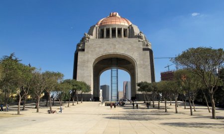 SINDICATOS DE AMÃ‰RICA LATINA SE MANIFIESTAN EN CONTRA DEL TLC, CONVOCADOS POR EL SUTGDF Y STUNAM