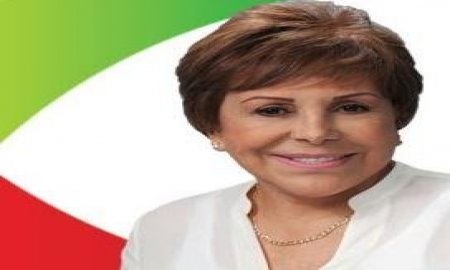 LA CANDIDATA A JEFA DELEGACIONAL POR EL PRI A CUAUHTÃ‰MOC, ENTREGO LIBROS A AUTOMOVILISTAS