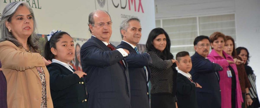 Encabeza Jefe de Gobierno inicio del Ciclo Escolar 2015-2016