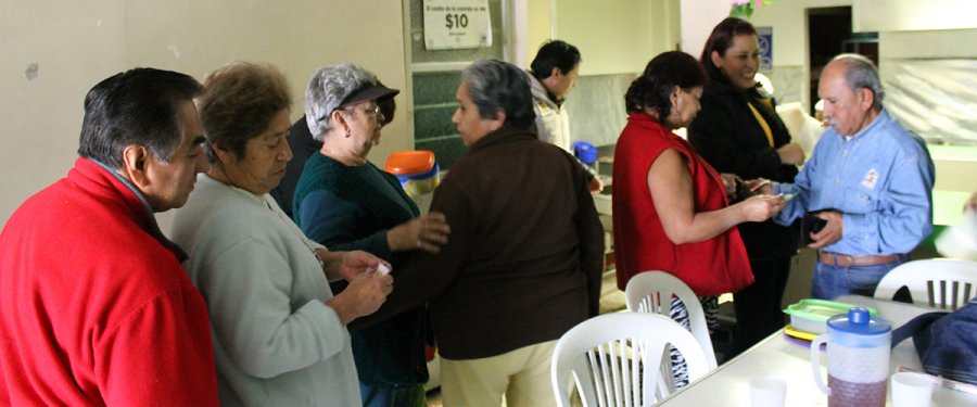 Distribuye GDF cada vez más raciones alimenticias en Comedores Públicos