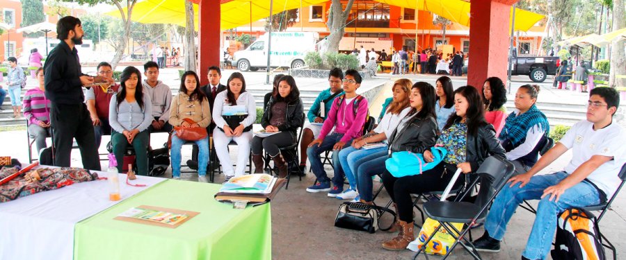 Orientan a más de 10 mil alumnos en prevención de adicciones este año