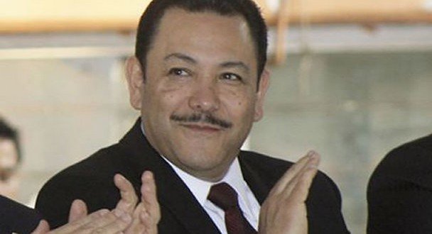 Quien decide quien se queda y quien se va es Mancera: Héctor Serrano