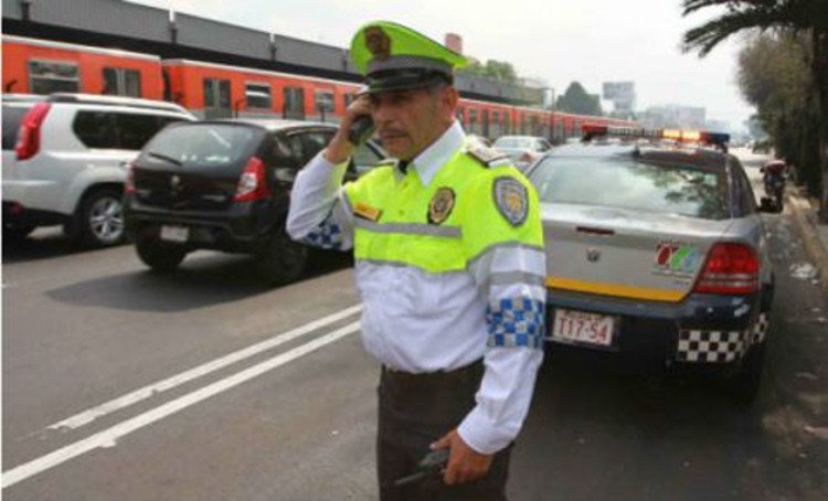 LA SSPDF CREARÁ APP PARA QUE CAPITALINOS VERIFIQUEN A POLICÍAS DE TRÁNSITO