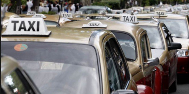 Apoya Semovi a taxistas mediante programa para sustitución de unidades