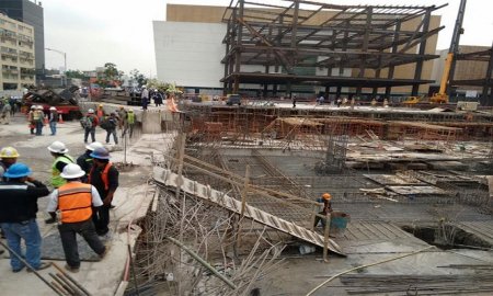 UNA PERSONA MUERE POR CAÃDA DE UNA VIGA EN EL CENTRO COMERCIAL PARQUE DELTA