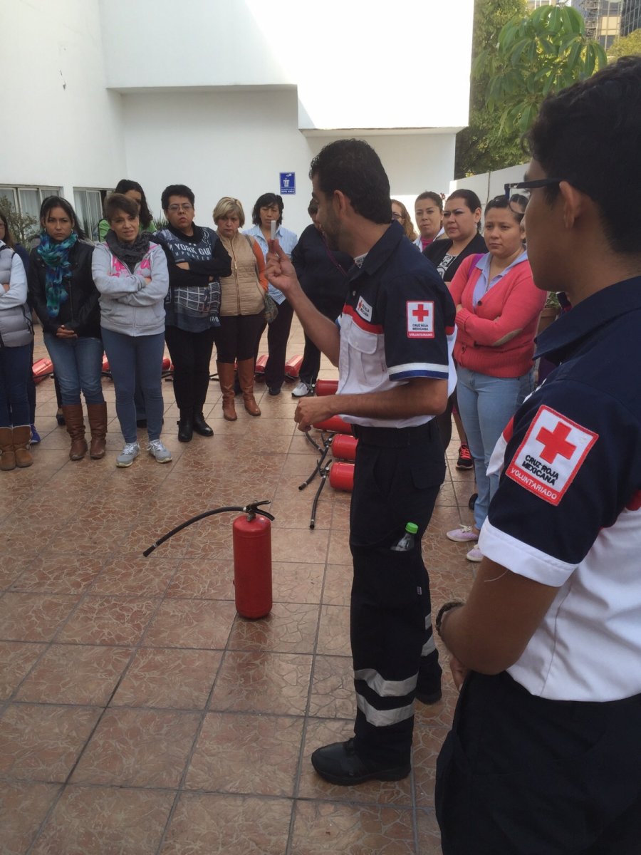 CAPACITAN LA SEDESOL Y CRUZ ROJA MEXICANA A RESPONSABLES DE ESTANCIAS INFANTILES DEL D.F.