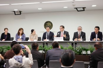 SENADORES DEL PAN Y PRD LANZAN PLATAFORMA PARA INCLUIR A CIUDADANOS EN ANÁLISIS DEL INFORME DE GOBIERNO