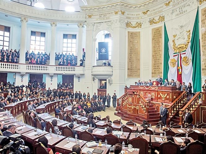 APRUEBA PLENO DE ALDF CONFORMACIÓN DE COMISIONES Y COMITÉS DE LA VII LEGISLATURA