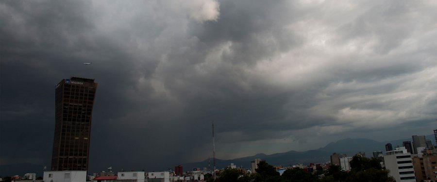 Pronostican lluvia la tarde y noche de este lunes en la CDMX