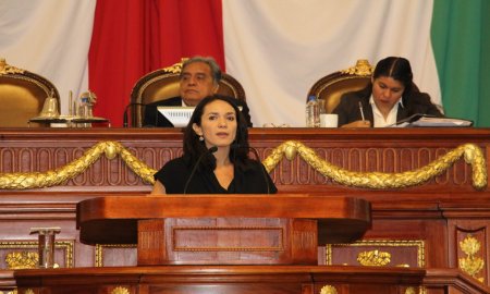 PROPONE DUNIA LUDLOW CREAR UN CÃ“DIGO DE Ã‰TICA PARLAMENTARIA