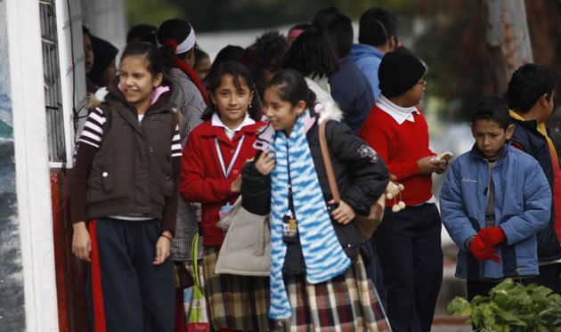 CONTINÚAN LAS BAJAS TEMPERATURAS EN LA CDMX