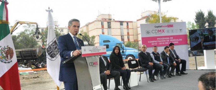 Cumple Jefe de Gobierno meta de chatarrizar más de mil unidades de microbús obsoletas