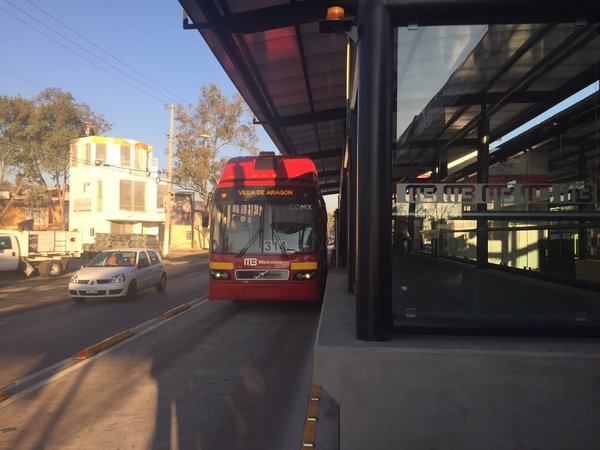 INICIA OPERACIONES L6 DEL METROBÚS