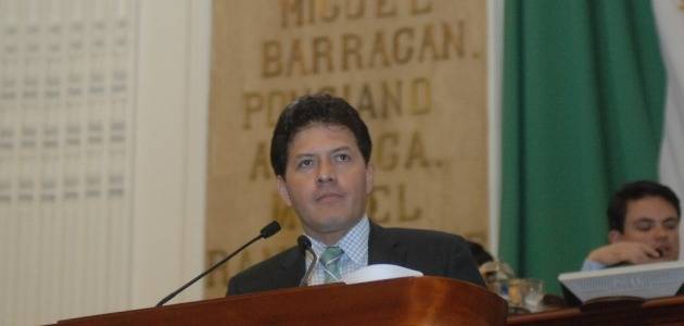 IMPONEN “TOPES†A SUELDOS DE FUNCIONARIOS