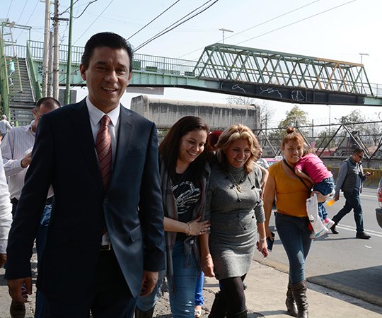 SUPERVISA VALENCIA GUZMÁN OPERATIVO DE SEGURIDAD PARA DESFILE.