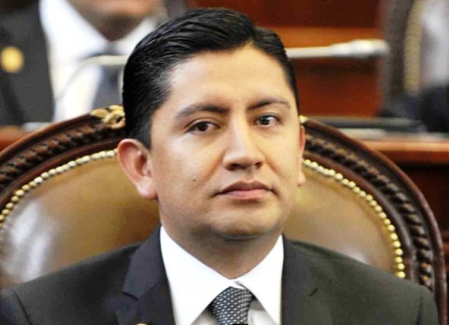 APRUEBAN GARANTIZAR SERVICIOS DE SALUD A MUJERES EMBARAZADAS DEL DF