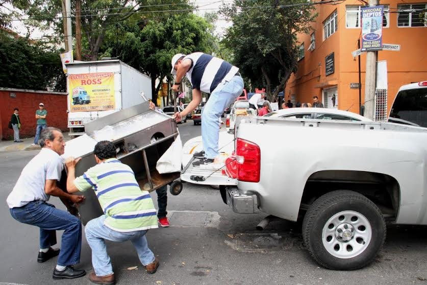 Más operativos contra el comercio informal en Benito Juárez