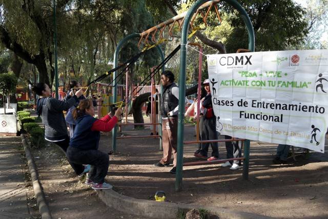 DAN ENTRENAMIENTO FUNCIONAL GRATUITO EN PARQUE HUNDIDO