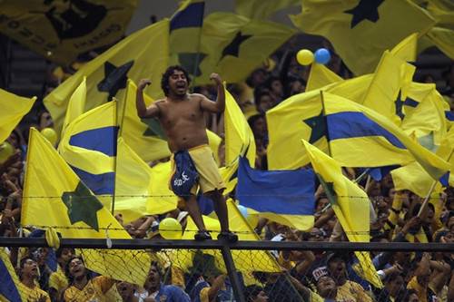 BUSCAN ERRADICAR VIOLENCIA EN ESTADIOS