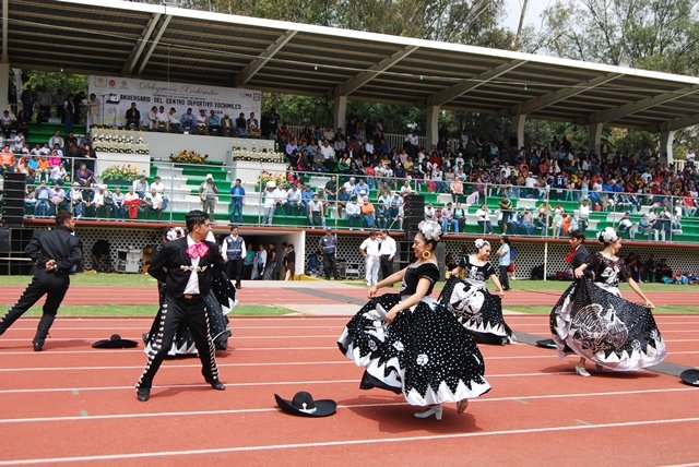 Festejan 50 años del Centro Deportivo Xochimilco