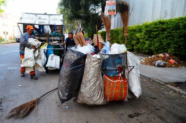 RECOLECTAN 12 TONELADAS DE BASURA EN LAS CALLES DE VALLEJO