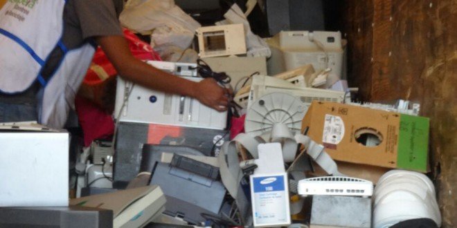 Cerca de 15 toneladas de residuos electrónicos fueron acopiadas en Reciclatrón de CDMX