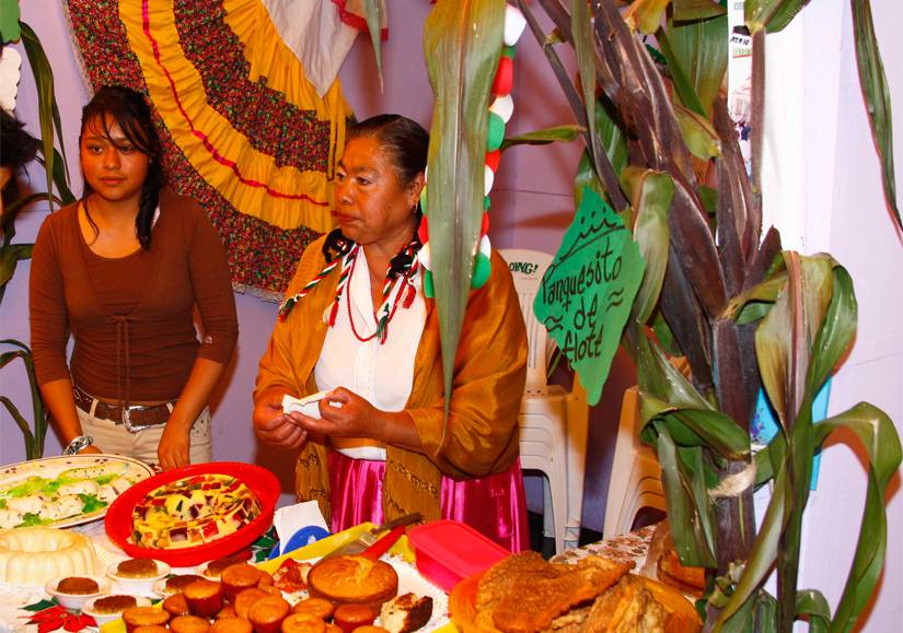 Milpa Alta celebra mes patrio con la 12Aa Feria Gastronómica y del Elote  2014 - NTCD Noticias