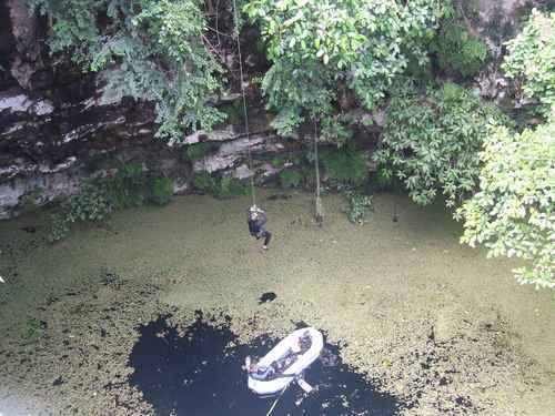 Agudo impacto ambiental y turístico por contaminación de cenotes y ríos subterráneos