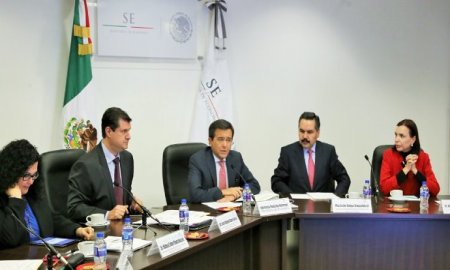 EL SECRETARIO DE ECONOMÃA PRESIDIÃ“ LA 2Âª SESIÃ“N ORDINARIA DE LA COMISIÃ“N INTERSECRETARIAL DE COMPRAS Y OBRAS DE LA APF