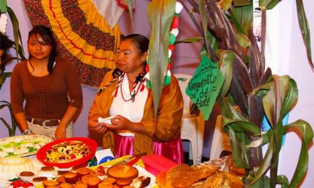 Milpa Alta celebra mes patrio con la 12Âª Feria GastronÃ³mica y del Elote 2014