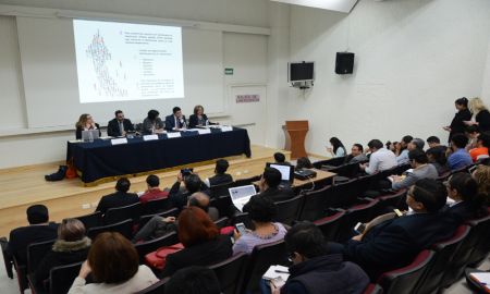 Vivir en democracia debe ser una elección personal: consejera electoral Olga González Martínez